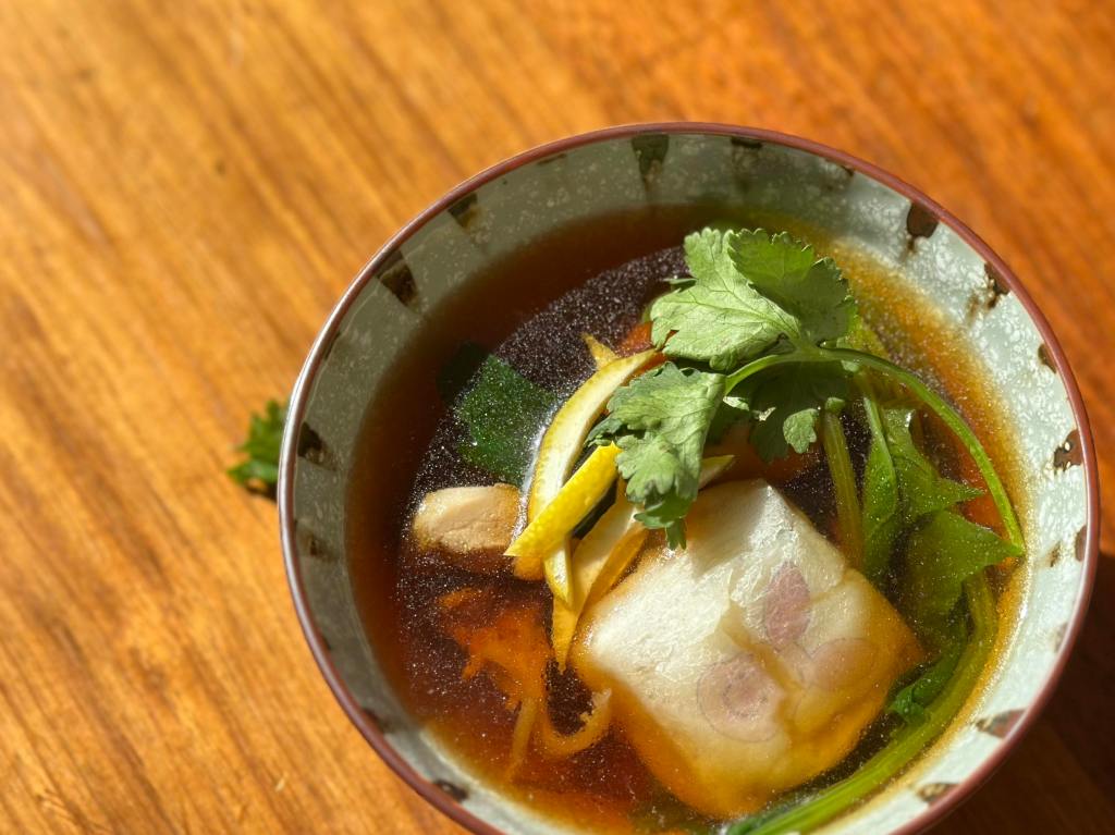Ozoni – Japanese New Year Mochi Soup (Kanto-Style) 