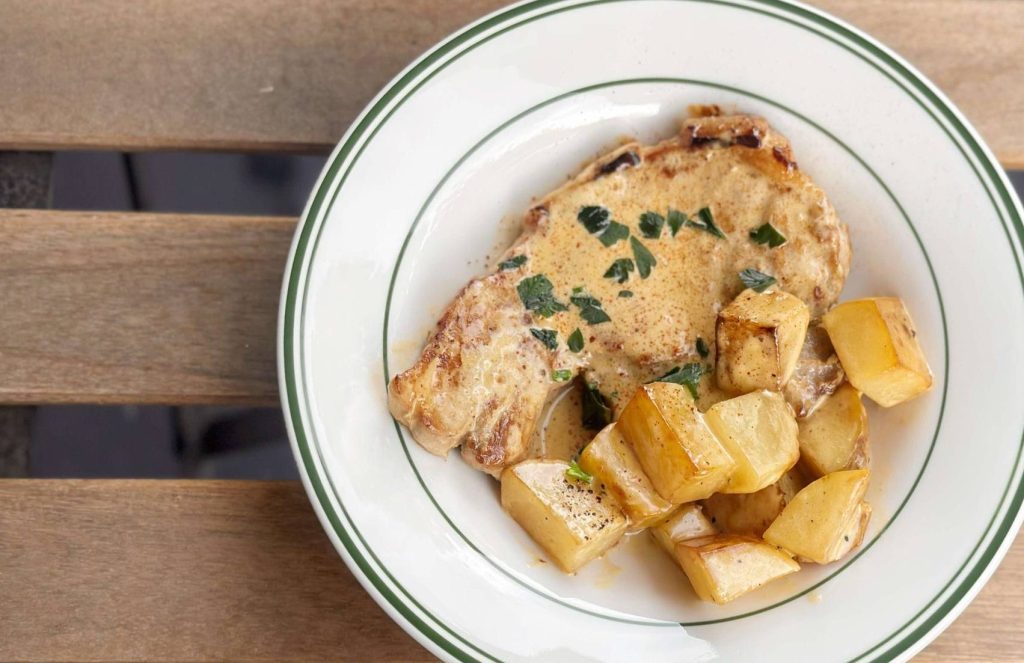 Apple Cider Glazed Pork&nbsp;Chop